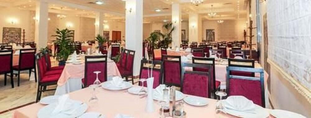 Taghit Saoura Hotel ภายนอก รูปภาพ