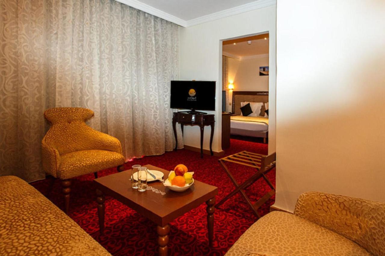 Taghit Saoura Hotel ภายนอก รูปภาพ
