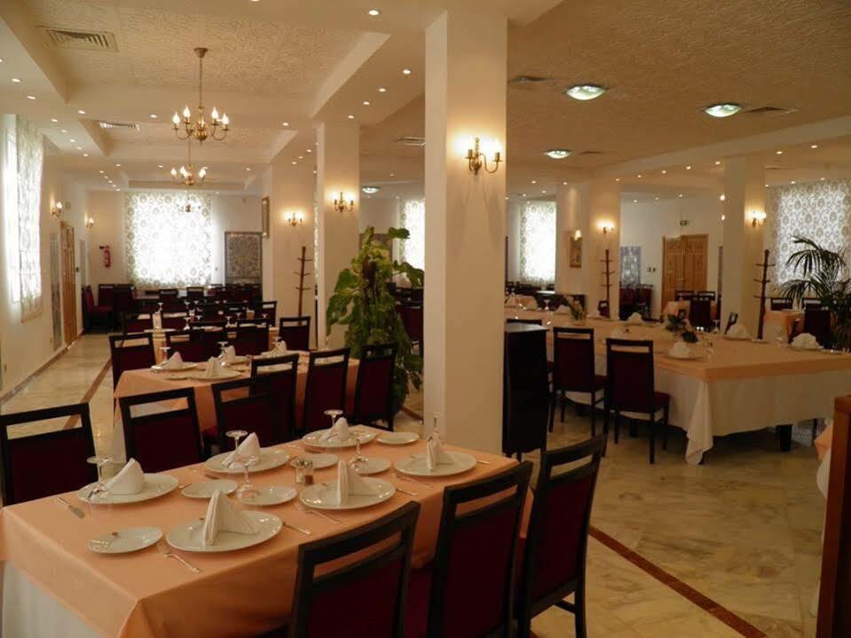 Taghit Saoura Hotel ภายนอก รูปภาพ